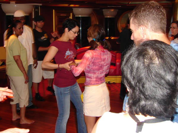 Salsa Cruise 06014