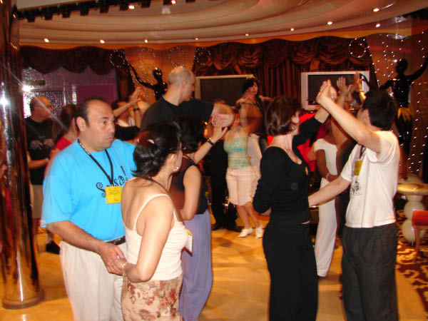 Salsa Cruise 06063